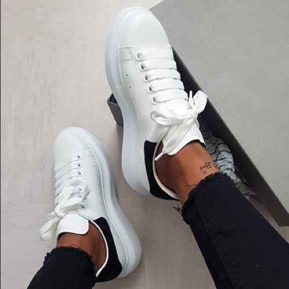 Alexander McQueen Shoes - Alexander McQueen Sneaker 36